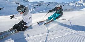法国阿尔卑斯山脉迎来滑雪季