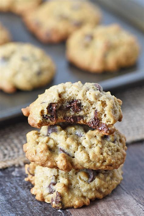 Chocolate Chip Cookies - easy and no chill chocolate chip cookie recipe!