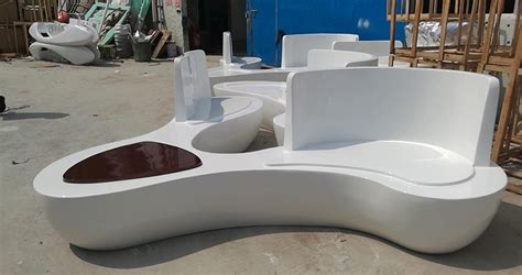 创意玻璃钢休闲椅-玻璃钢雕塑厂