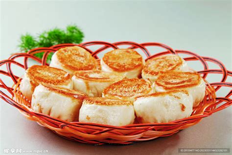 【上海生煎包的做法步骤图，上海生煎包怎么做好吃】笑微微的小厨房_下厨房