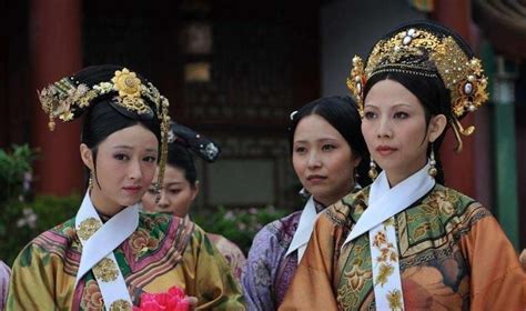 从清朝后宫妃嫔的服饰制度，辨别嫔妃的身份等级 - 知乎