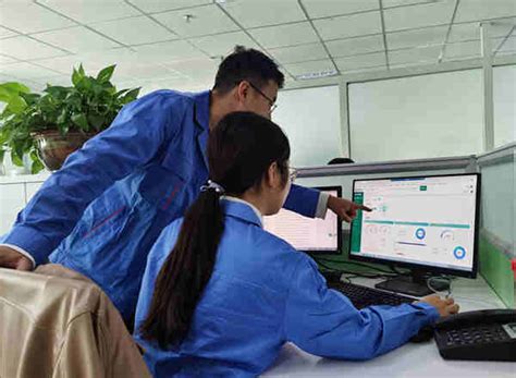 青海大学科技教育集团公司揭牌成立-青海大学国有资产管理中心