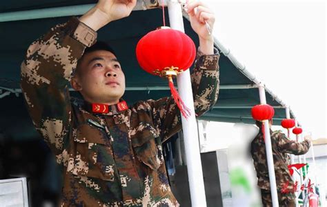 漳州海警为百姓送祝福保平安
