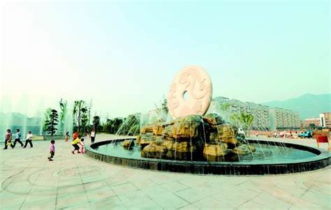 重庆璧山县：滨河广场雕塑将成崭新地标 - 资材资讯 - 园林资材网