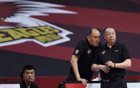 中国男篮主帅张斌回归国家队，帮助三人队备战奥运会_东方体育