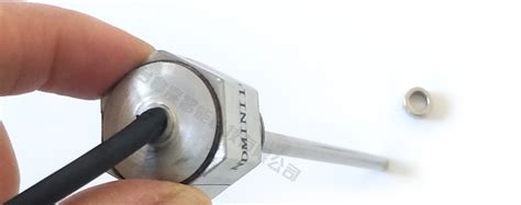 TM-高精度超小微型磁致伸缩位移传感器液位计-烟台拿度智能科技有限公司