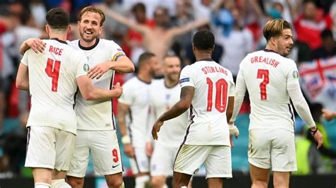 小封猜球｜欧洲杯决赛：英格兰队重返温布利，意大利阻止“足球回家”？|英格兰|意大利|布利_新浪新闻