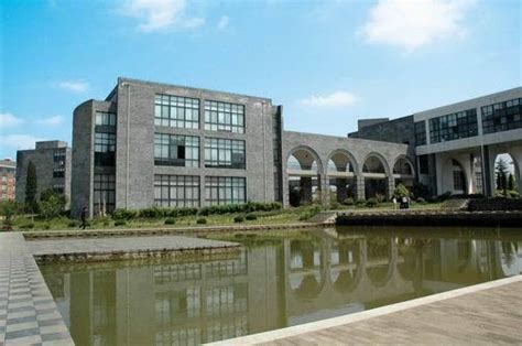 华中农业大学有几个校区及校区地址哪个校区最好_高三网
