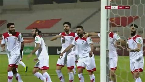 叙利亚球员赛后都哭了，一举动却赢得球迷们的尊重