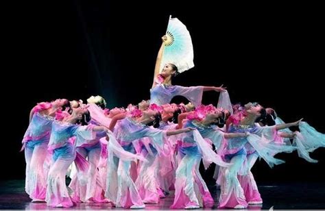 南艺舞院成功举办首届中国古典舞系学生技能展演！
