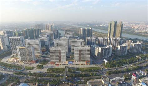 佛山禅城绿地中心商业综合体超高层办公楼+住宅SU模型 商业综合体SU模型