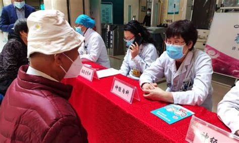 潍坊成立爱相伴志愿服务队帮助癌症患者走出心理困境_手机新浪网
