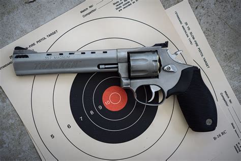 Smith & Wesson 627 Performance Center 357 Magnum - 5" Barrel ...