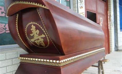 厂家供应欧式棺木实木寿棺殡葬用品棺材祭祀棺材西式棺木外贸寿枋-阿里巴巴
