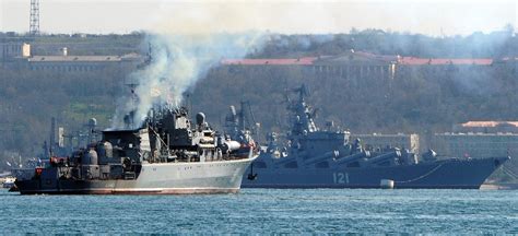 “莫斯科”号巡洋舰火灾！刚刚，俄国防部声明，此前乌方表示：我们打的-新闻频道-和讯网