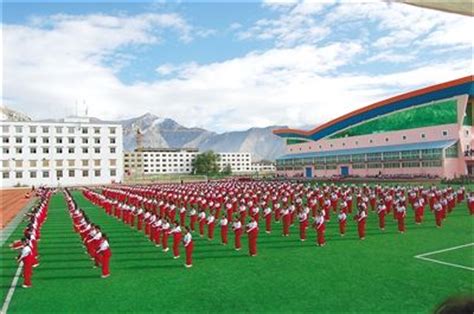 让琅琅书声昭示雪域未来 西藏自治区教育事业发展_新闻频道_中国青年网
