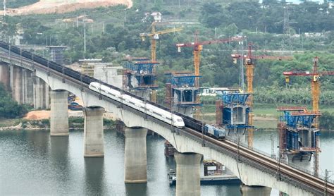 柳州铁路枢纽扩能改造进入桥梁上部结构施工阶段|双线|铁路|工程_新浪新闻