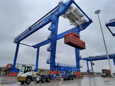 中远海运港口武汉码头正式开启外贸业务-港口网