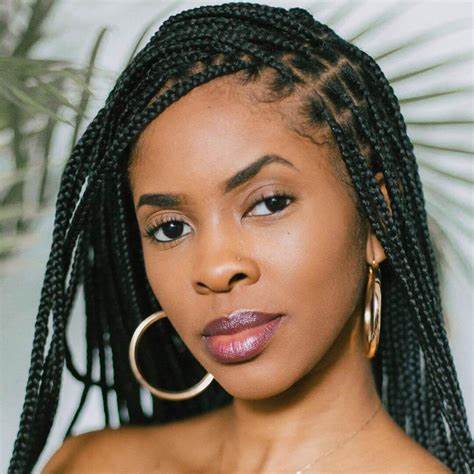 27+ Beautiful Box Braid Hairstyles For Black Women + Feed-In Knotless ...