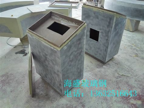 南京旅游景区客户定制玻璃钢VR设备外壳-方圳雕塑厂