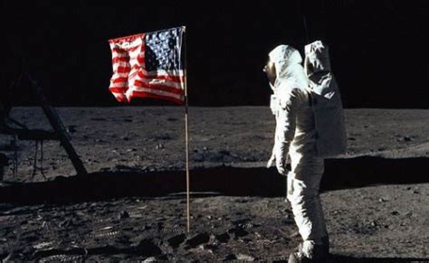 51年前的今天，1969年7月20日，人类首次登上了月球！