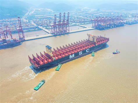 新奥舟山液化天然气（LNG）码头迎来新年第一艘超大型LNG船“BARCELONA KNUTSEN”轮 --中国水运报数字报·中国水运网