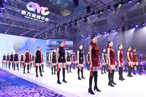 中国超级模特大赛在青岛西海岸新区盛大举行【模特】 风尚中国网 -时尚奢侈品新媒体平台