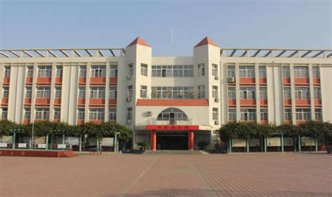 沧州市中学排名(沧州市中学排名前十名)