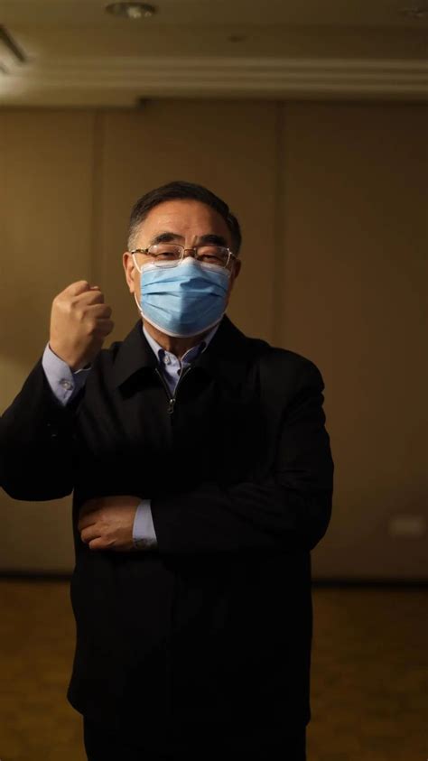 张伯礼：新冠肺炎疫情对中医药既是挑战也是一次发展的契机 - 封面新闻