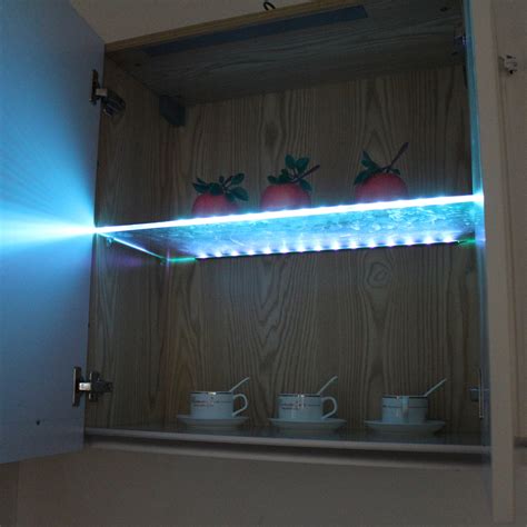 酒柜里最亮眼的那道光，是宜琳照明LED嵌入式灯条YL1636—宜琳 ...