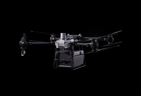 大疆农业无人机T30发布，载重量、智能化水平全面提高_艾瑞专栏_艾瑞网