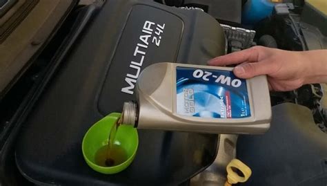 工厂定作制丰田同款4L 机油铁桶 机油听 MOTOR OIL-阿里巴巴