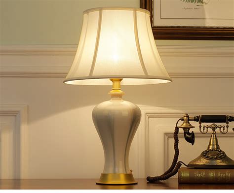 轻奢美式乡村台灯卧室床头柜灯温馨布艺陶瓷台灯led台灯一件代发-阿里巴巴