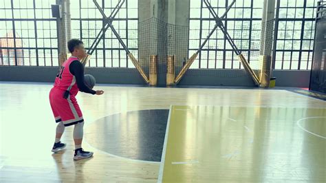 《91篮球教学》-综艺-免费在线观看