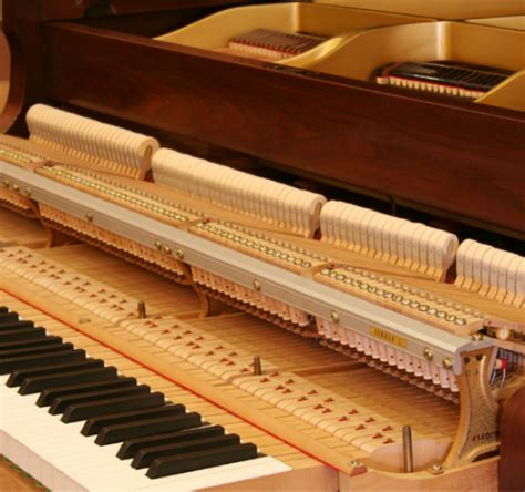 立式钢琴击弦机的构造和发声原理