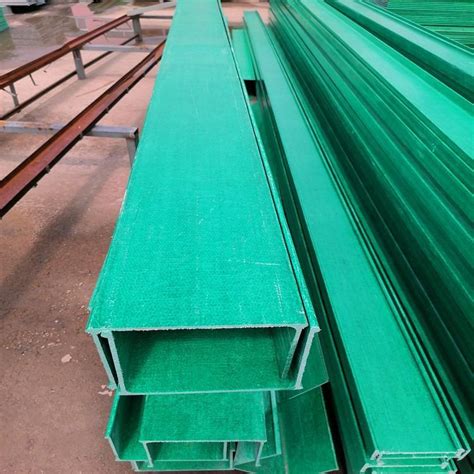威海市槽式梯式防腐玻璃钢电缆桥架生产厂家批发价现货-六强