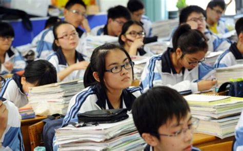 集体户口在浦东，住在徐汇，孩子如何上学？2022年上海16区集体户入学政策汇总！ - 知乎