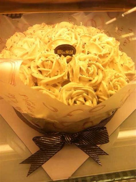 提拉米酥情人节私人定制玫瑰花束蛋糕走红_全球加盟网