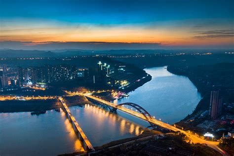 四川广安：水清岸绿风景美-人民图片网