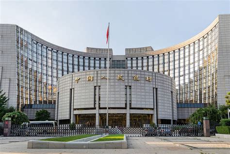 中国人民银行决定于2020年3月16日定向降准，释放长期资金5500亿元