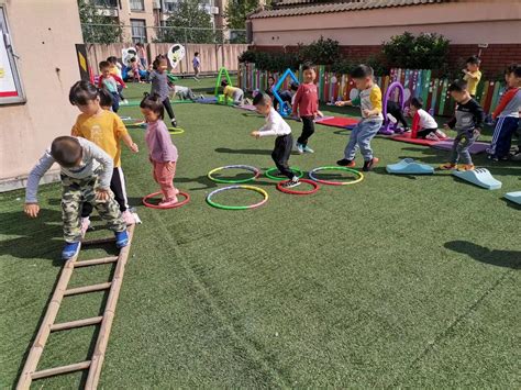 幼儿园大班户外体育活动