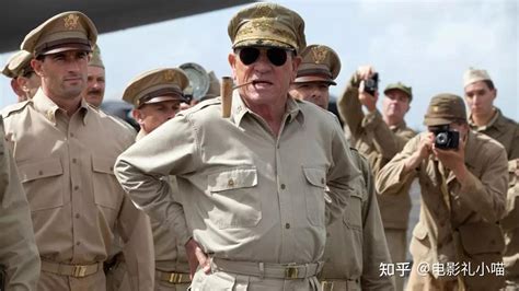 《长津湖》麦克阿瑟在朝鲜战争败得有多惨？不仅丢了工作那么简单 - 知乎