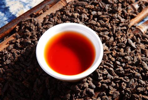 世界顶级茶叶排名前十，普洱茶、西湖龙井排前两名_巴拉排行榜