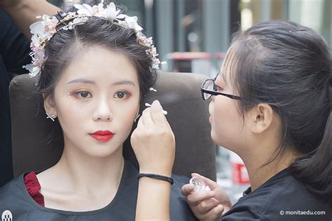 高考学化妆指南：严选2019年化妆学校排行榜前十名 - 化妆造型资讯 - 蒙妮坦