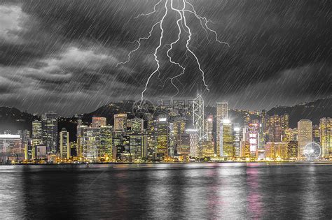 雷雨中的城市图片素材-正版创意图片500351330-摄图网