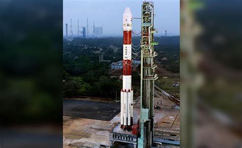 国防时报-国防新闻网-印度成功发射一箭31星 卫星悉数进入指定轨道