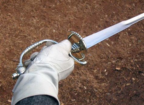 18世纪欧洲绅士必备的决斗武器：小剑（Smallsword）