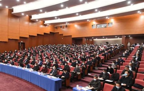 潍坊市委经济工作会议召开，确定2021年十大重点任务|潍坊市委_新浪新闻