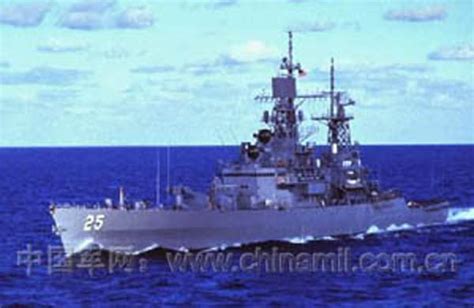 俄称一艘格鲁吉亚导弹艇试图攻击俄舰被击沉--军事--人民网