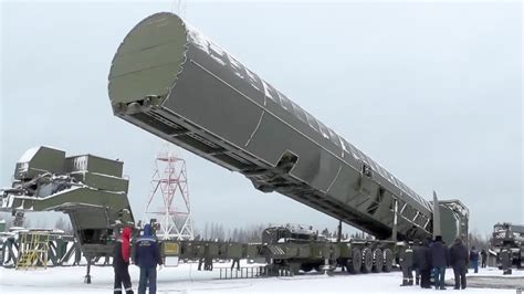 俄军试射白杨M洲际导弹 成功击中远东目标新闻频道__中国青年网